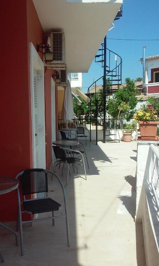 Loula'S Apartments Gouvia Exterior photo